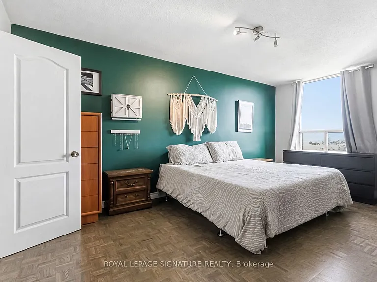 85 Emmett Ave #1403 — Photo 12