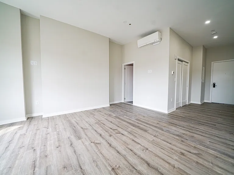 10 Blackwood St #432 — Photo 7