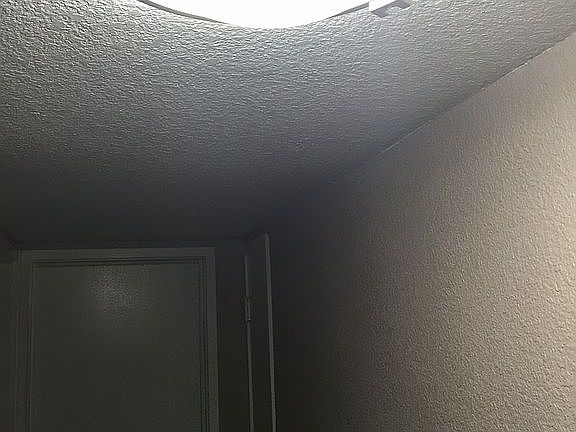 2nd image of 940 Sharian St