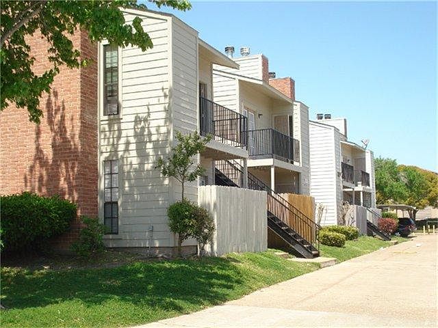 1st image of 10603 S Wilcrest Dr APT 5