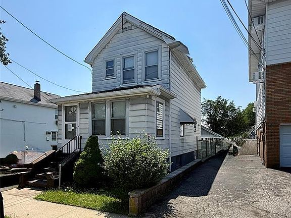 3rd image of 76 Hamilton Ave
