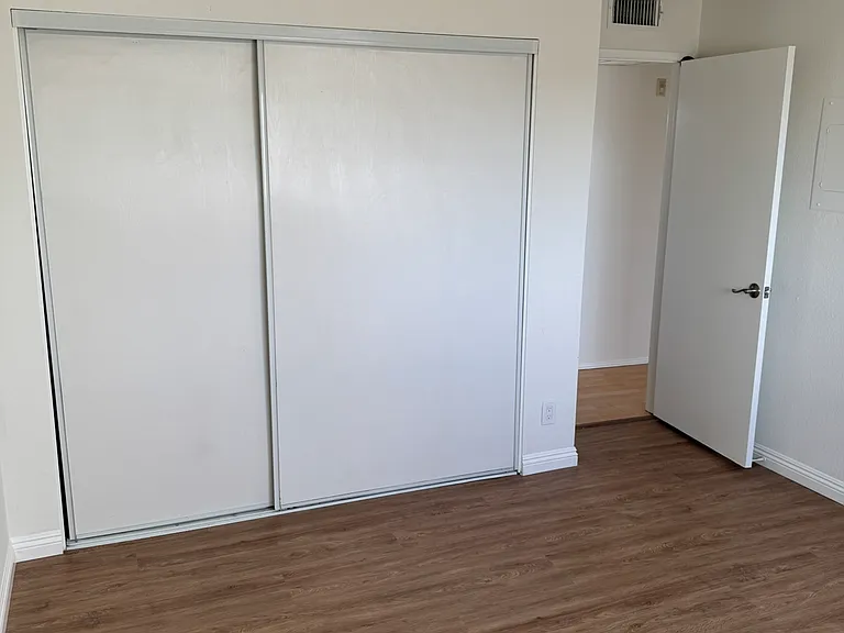 1429 N Curson Ave #106 — Photo 6