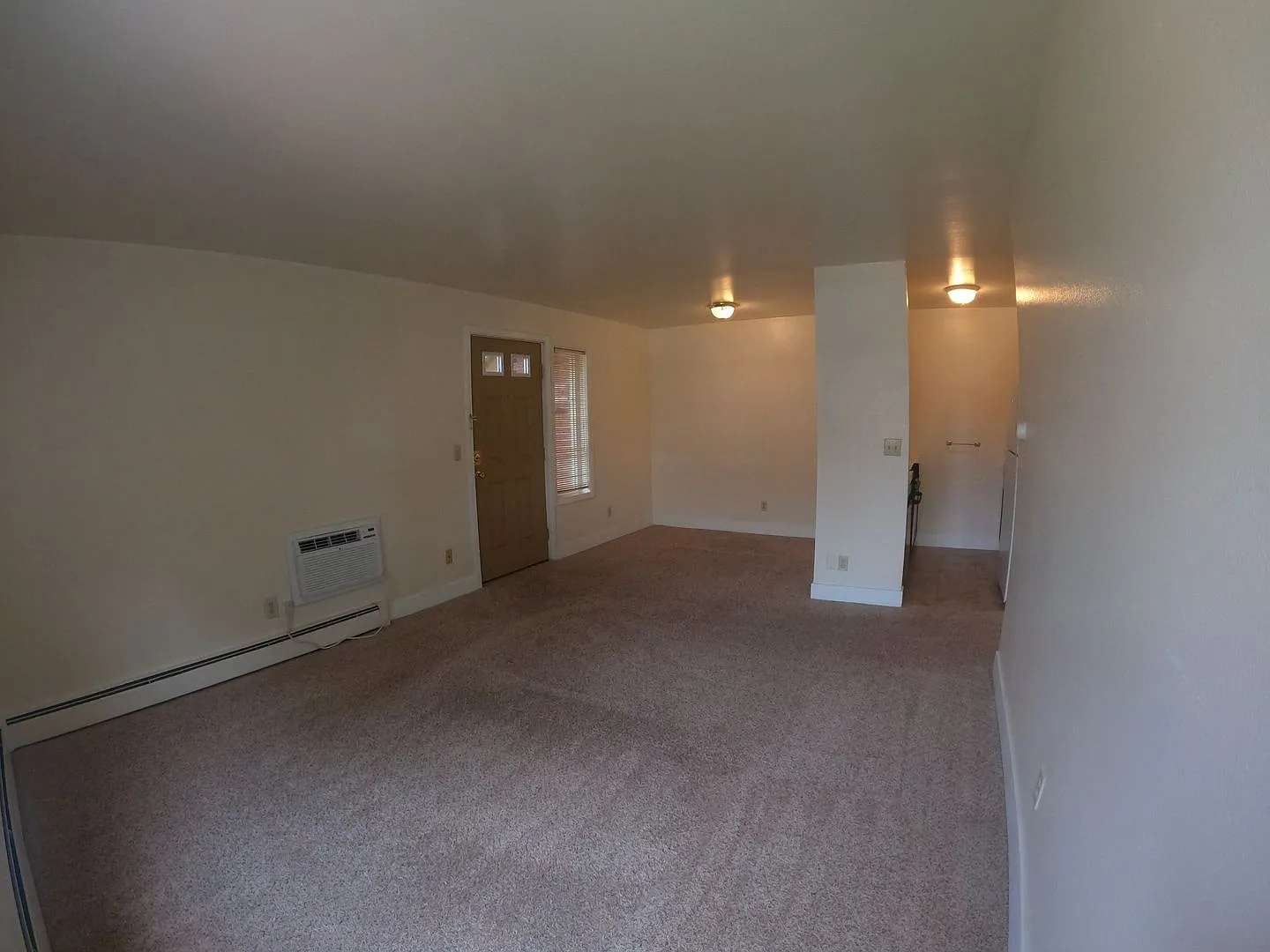 Affordable Condo in Martin Acres, No pet rent — Photo 3