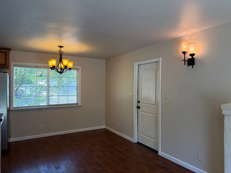8808 Mohawk Way — Photo 16