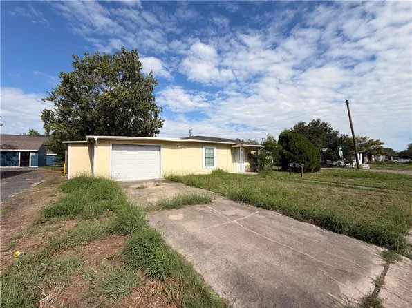 1401 Maryland Dr, Corpus Christi, TX 78415