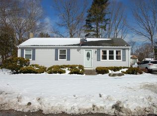 13 Nottingham Rd, Oxford, MA 01540