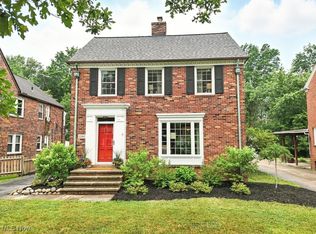 2380 Ashurst Rd, University Heights, OH 44118