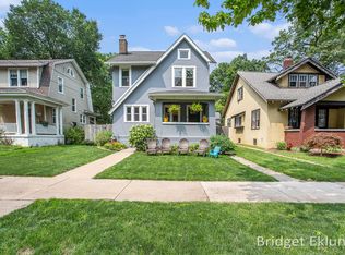 843 Calvin Ave SE, Grand Rapids, MI 49506