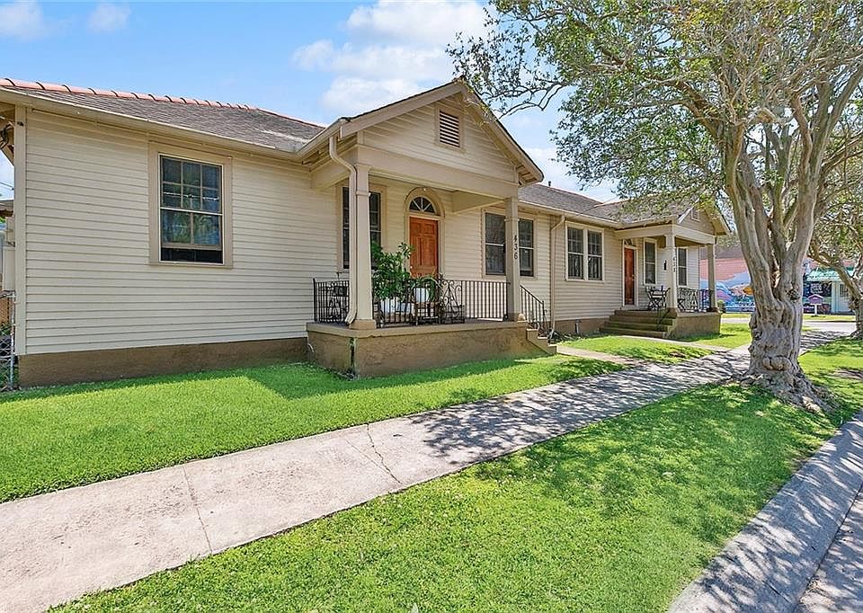 1st image of 436-38 S Telemachus St