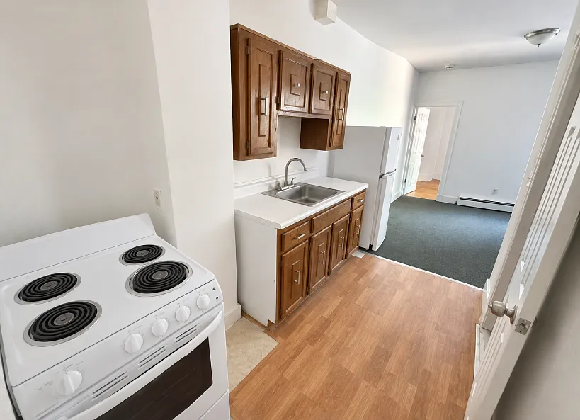 42 Phillips St #1