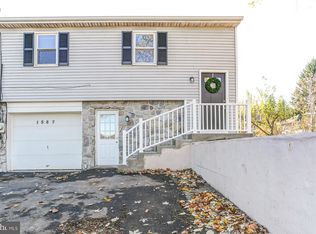 1587 N Reading Rd, Stevens, PA 17578