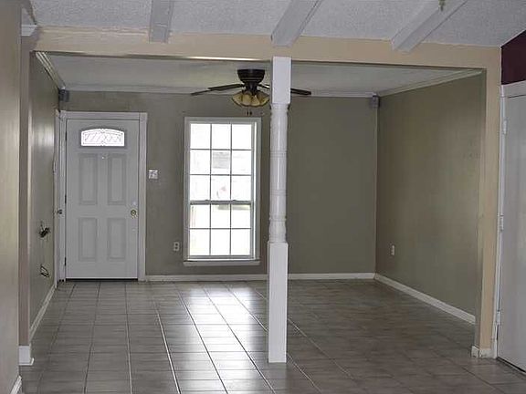 4th image of 5141 Eden Roc Dr