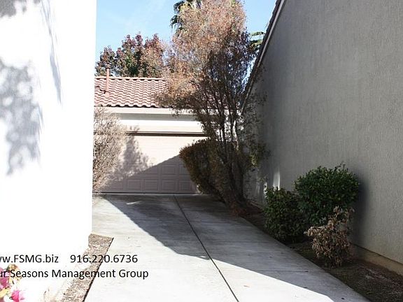 3rd image of 1831 Ivycrest Way