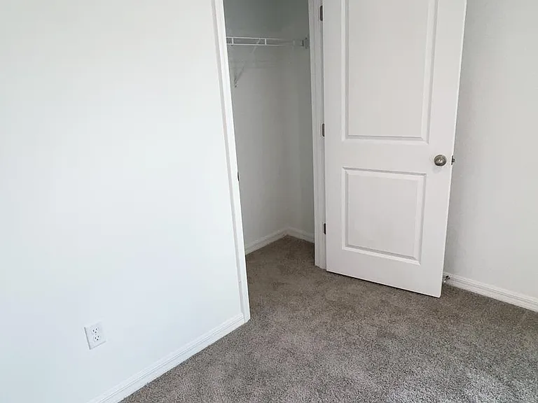 33439 Darley Dale Trl — Photo 31