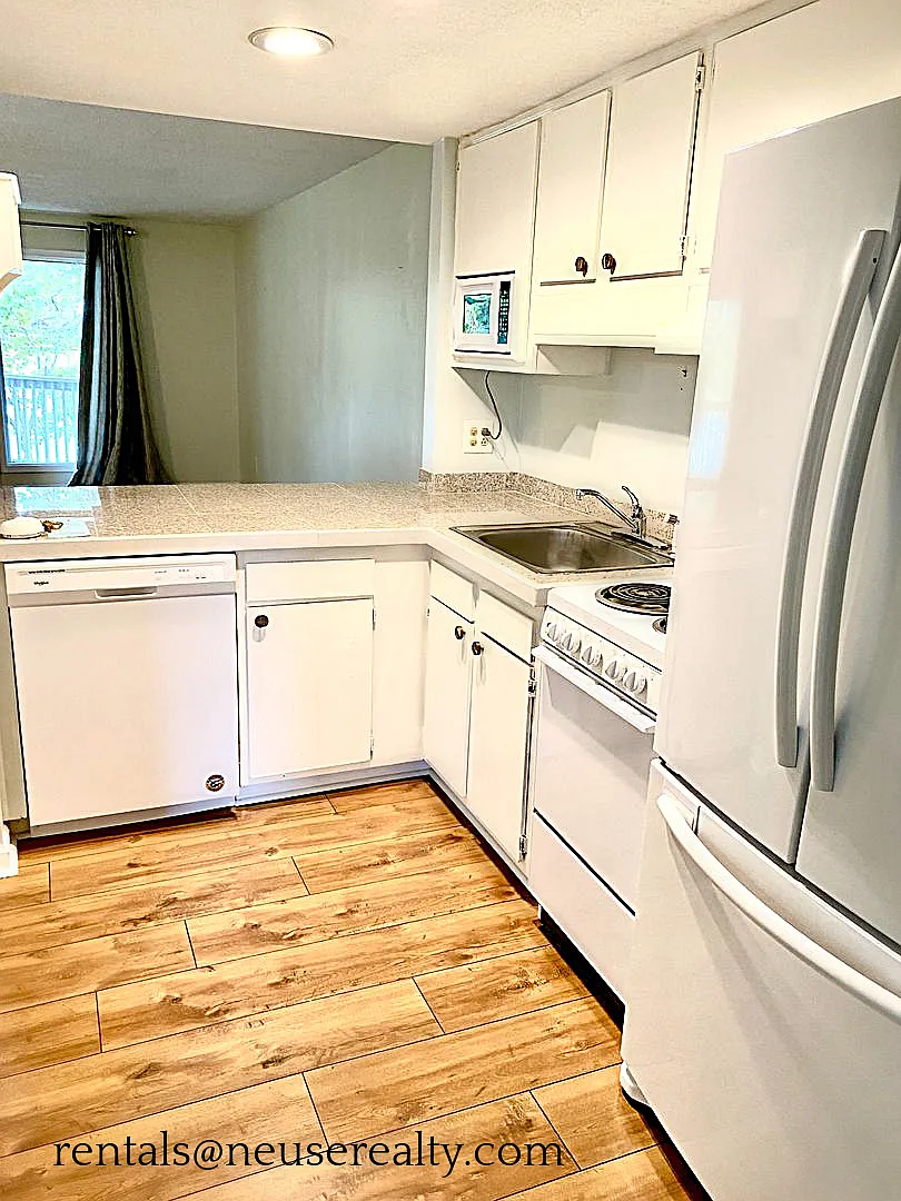 Resort-Style Waterfront Living in Fairfield Harbour! * Beautiful 1BR Condo in Marina Community! — Photo 2