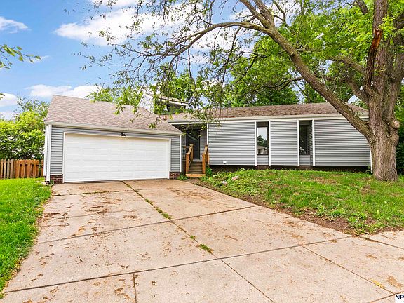 4th image of 2729 N 129th Cir