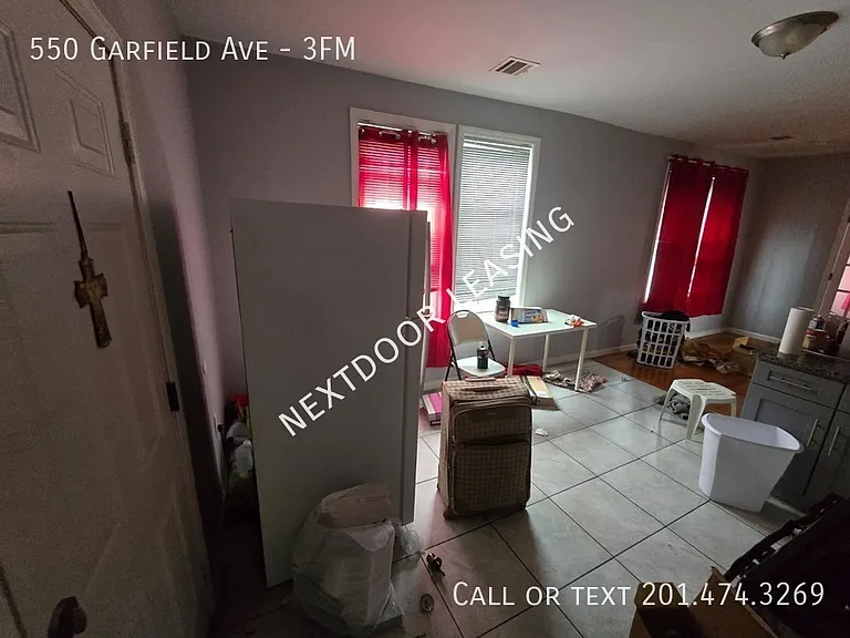 550 Garfield Ave #3FM — Photo 6