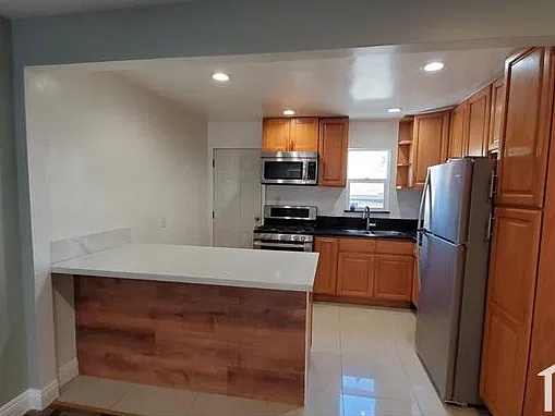 2 bed, 800 sqft, $2,895 — Photo 1