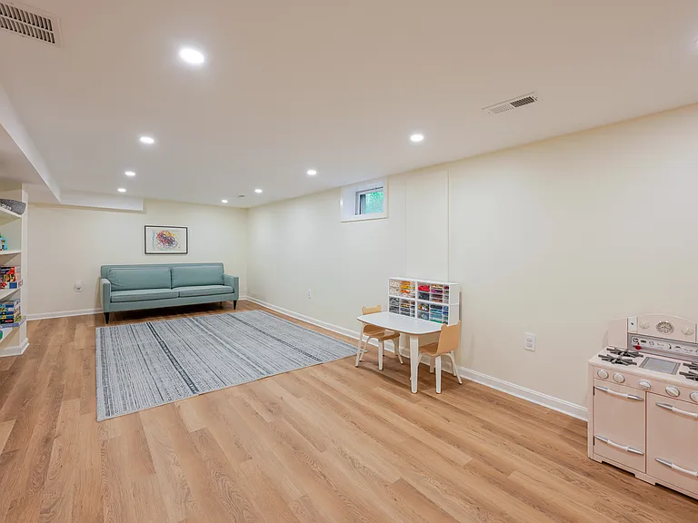 3906 Ingomar St NW — Photo 17