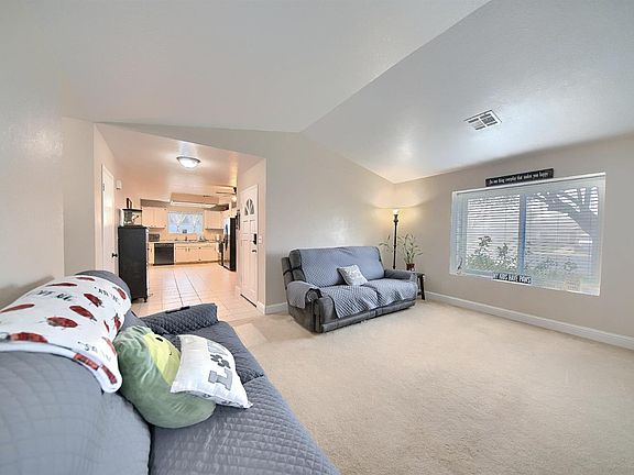5th image of 4309 Songbird Ct