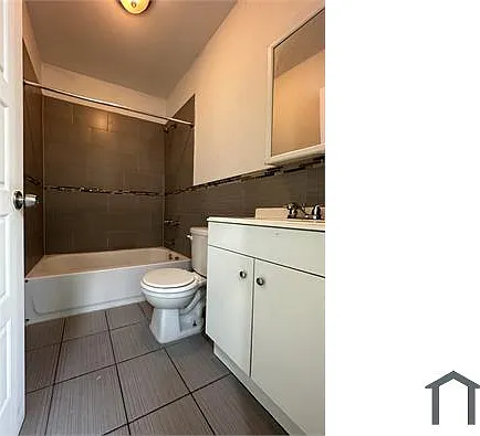 2237 N Sydenham St #2 — Photo 27