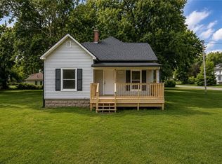 300 Maple St, Lathrop, MO 64465