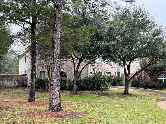 3rd image of 25638 Tower Side Ln