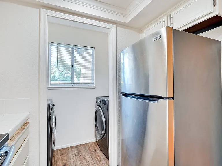 1006 Summerplace Dr — Photo 24