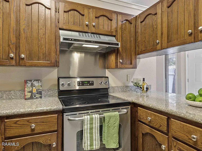 103 Wadsworth Dr #A — Photo 14