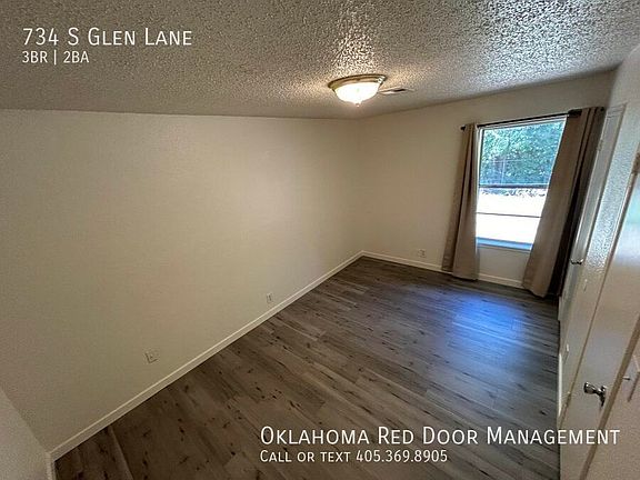 3rd image of 734 S Glen Ln
