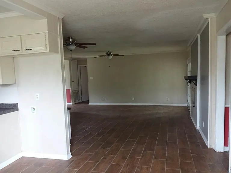 23 Magnolia Dr — Photo 13