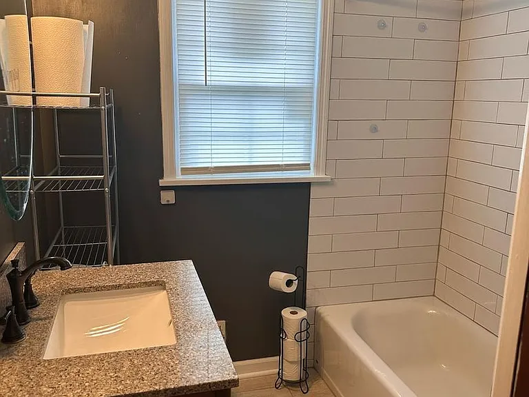 6018 Bay Pine Dr — Photo 7