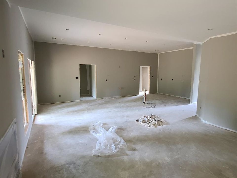 2nd image of 4120 Lynx Ln