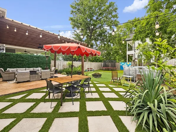 1007 E 32nd St, Houston, TX 77022