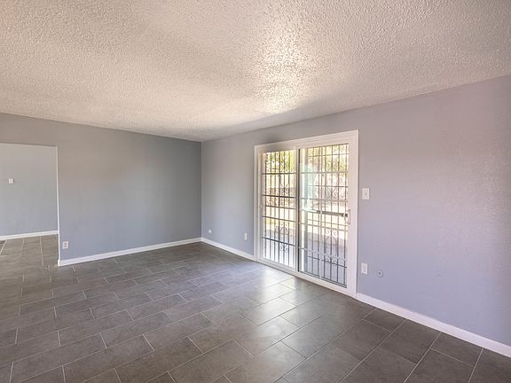 5th image of 8751 Iglesia Cir