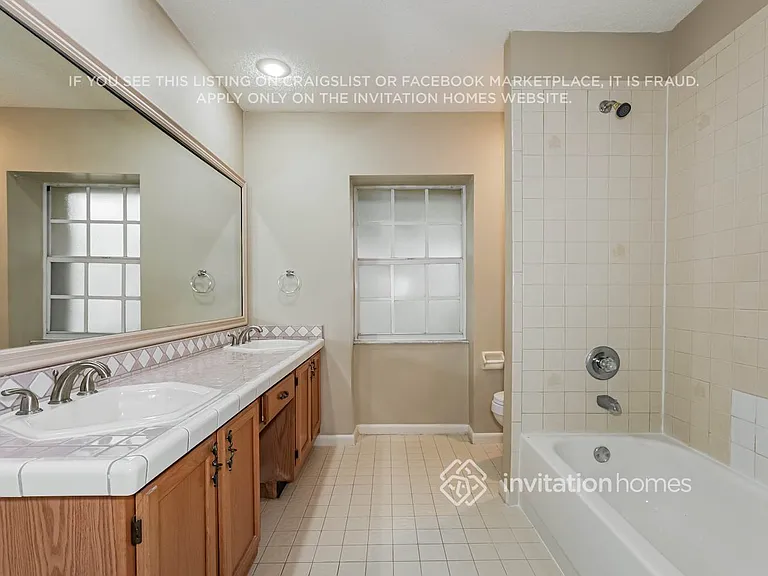 10323 Ashley Oaks Dr — Photo 12
