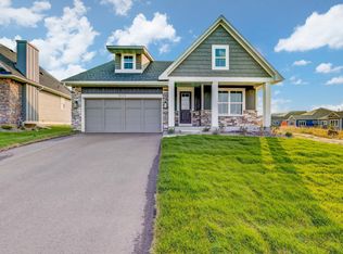 18014 Gresford Ln, Lakeville, MN 55044
