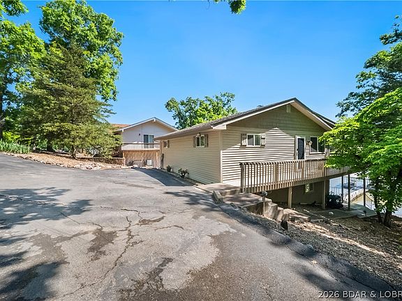 3rd image of 80 Buttercup Rd