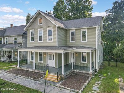 206 Maple Ave, Hawley, PA, 18428