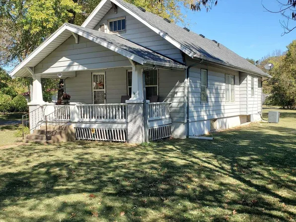 312 W Osage St, Warsaw, MO 65355
