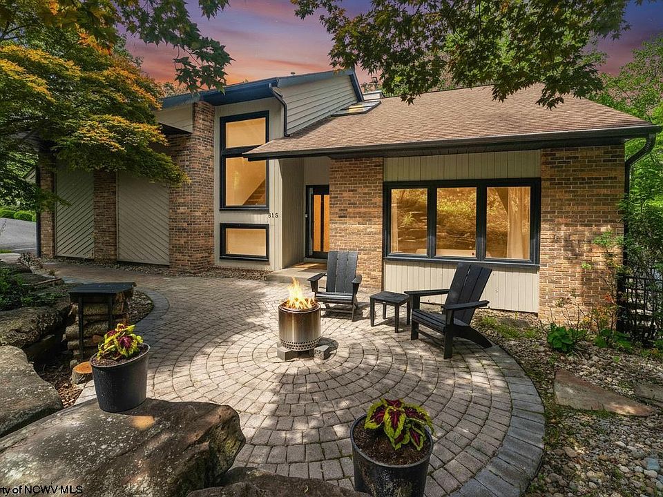 1st image of 615 Poplar Woods Dr