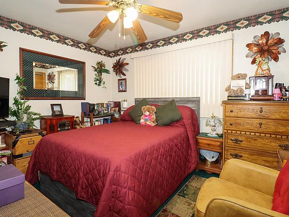 3rd image of 5366 N 47th STREET