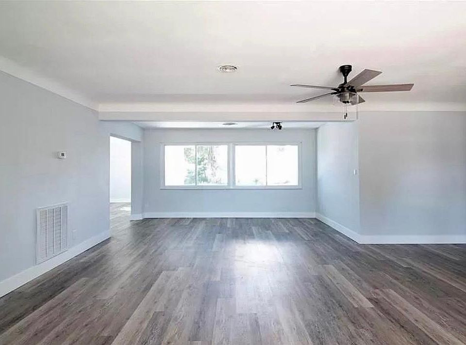 1st image of 5813 Gulfport Blvd S