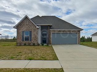 1714 Park Place Dr, Lake Charles, LA 70607