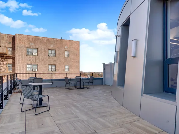 188-11 Hillside Avenue image 21 of 25