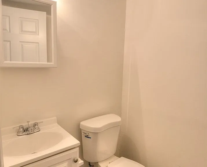 3511 Forrest Ave — Photo 16