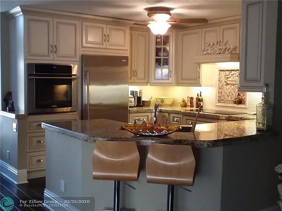 3rd image of 7012 Bitterbush Pl
