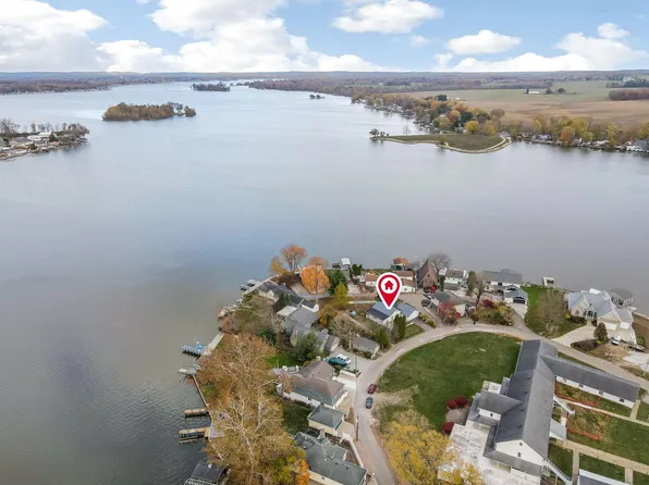 12176 Bright St NE, Millersport, OH 43046