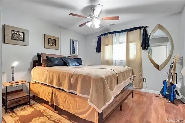 4753 Quarton Rd — Photo 41