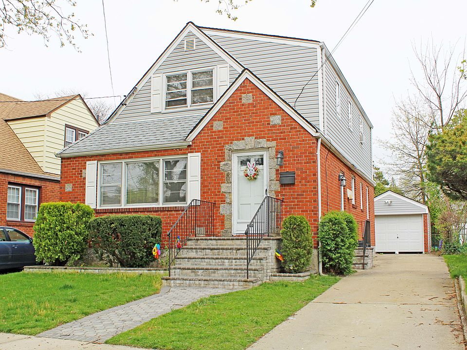 1st image of 612 S 12th St